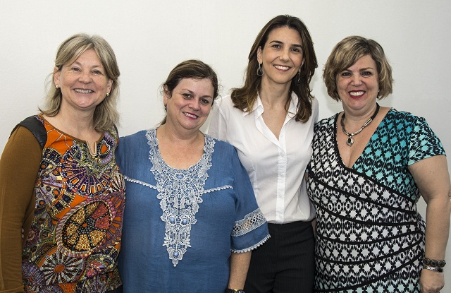 As empossadas Marguit Inês Morais, Neusa Stoelbenn e Maria Cristina Sandim Conrad com a secretária de Educação e Cultura, Jaqueline Marques