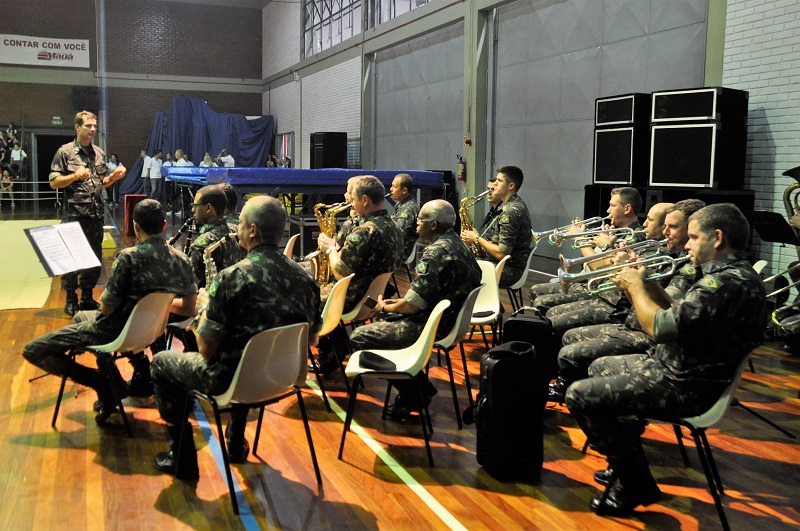 Banda do 7º BIB se apresentou no evento (Veja mais fotos em nossa galeria de imagens)