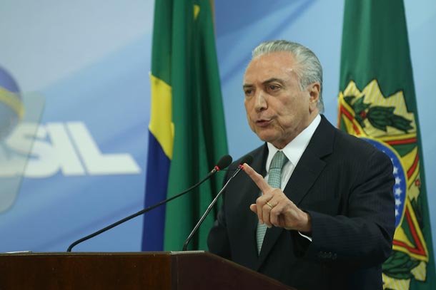 Michel Temer (PMDB) disse que acusa›es vieram no melhor momento de seu governo e que n‹o ir‡ renunciar