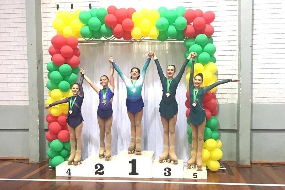 Atleta Manuela Jung Sommer, 1º lugar na modalidade de Free Dance