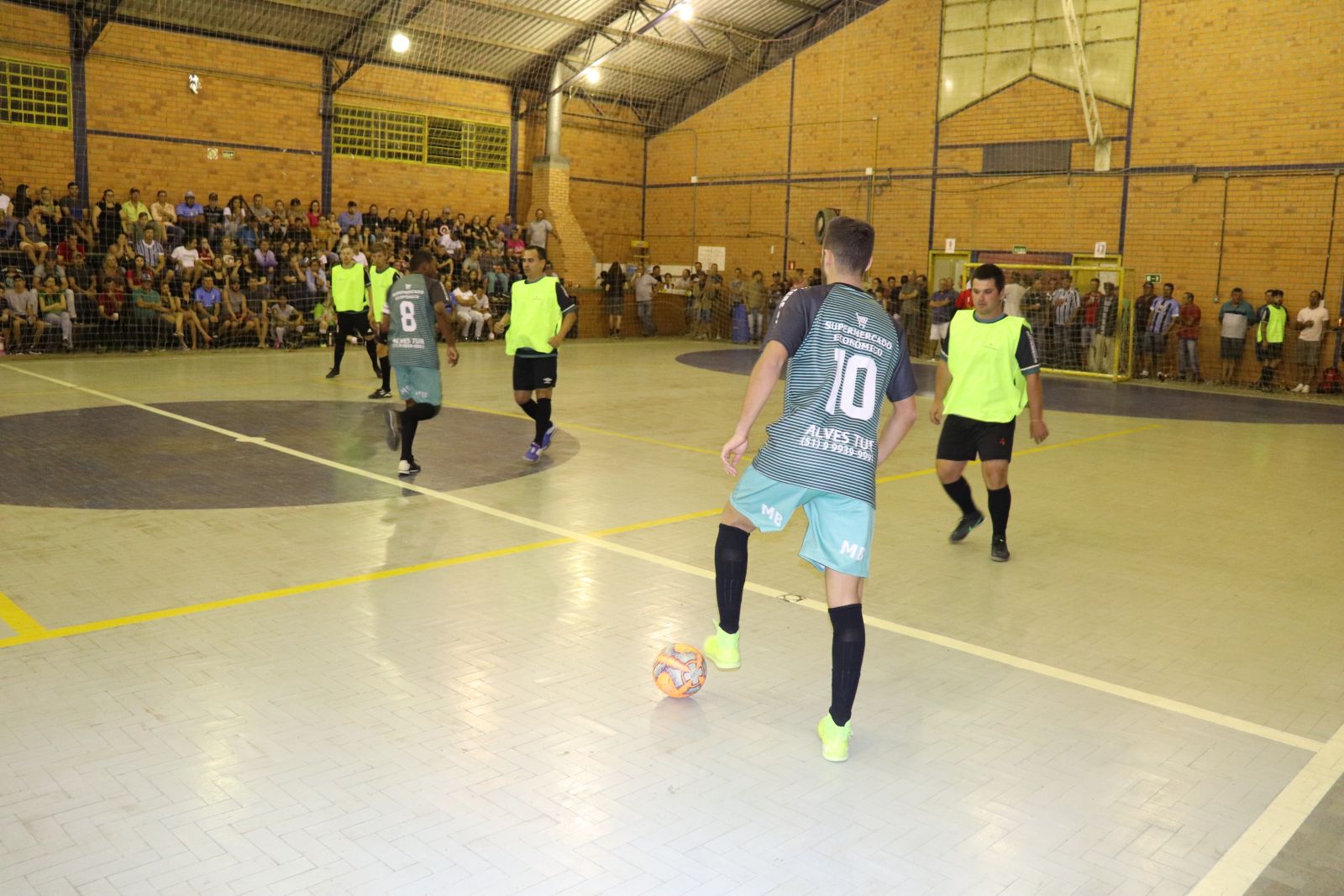 Camisa 10 do Ipiranga, Guilherme Dassow, foi o destaque da primeira partida da final marcando cinco gols 