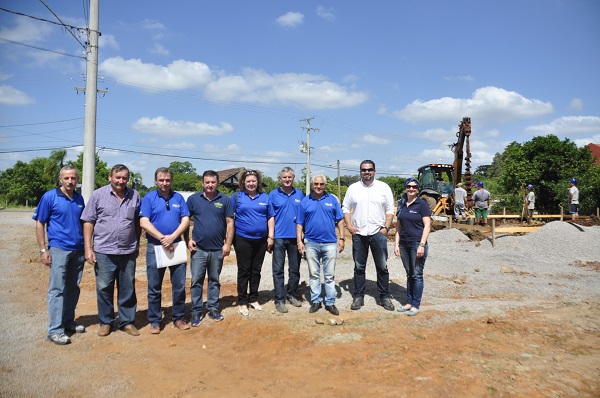 Presidência da Amorlisc e do Rotary Club Cidade Alta divulgaram o início das obras