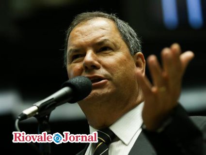      Deputado Alceu Moreira levou ˆ Comiss‹o de Constitui‹o e Justia (CCJ) parecer pela admissibilidade da Proposta de Emenda ˆ Constitui‹o (PEC) que altera as regras da aposentadoria