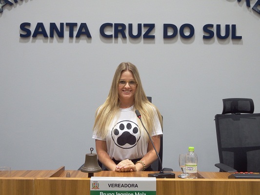 Bruna Molz, presidente da Câmara de Vereadores