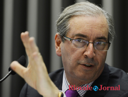 Eduardo Cunha est‡ afastado da presidncia da C‰mara