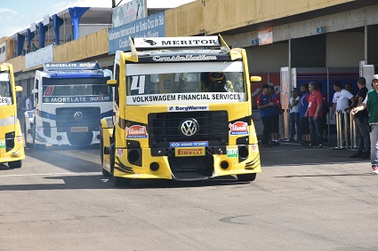 Felipe Giaffone deu primeiro passo rumo ao tetracampeonato da Fórmula Truck