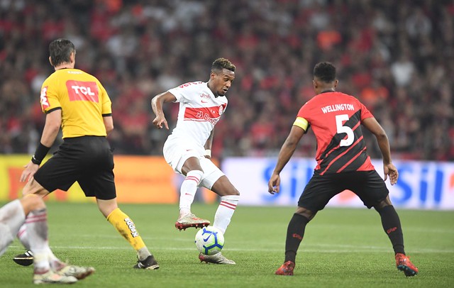 Inter e Athletico abriram a final da Copa do Brasil: por enquanto, vantagem é paranaense