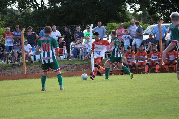 Juventude e Pinheiral fizeram um grande jogo em Cerro Alegre