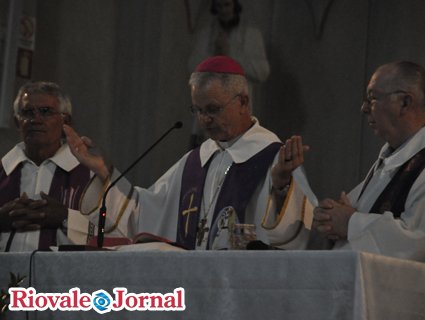 Lançamento aconteceu na quarta-feira, durante missa que abriu o período de quaresma, celebrada por Dom Aloísio Dilli