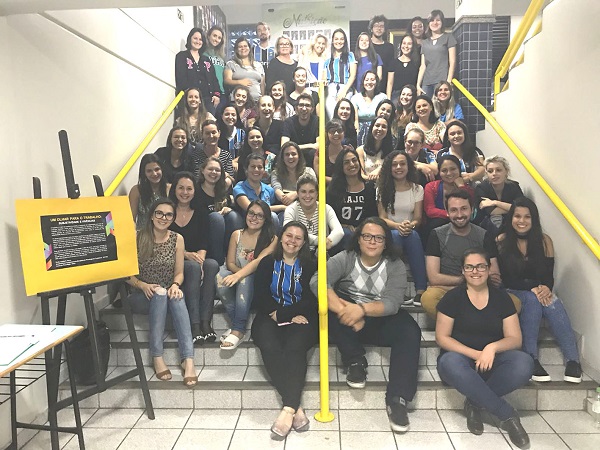 Turma de alunos que desenvolveu a exposição