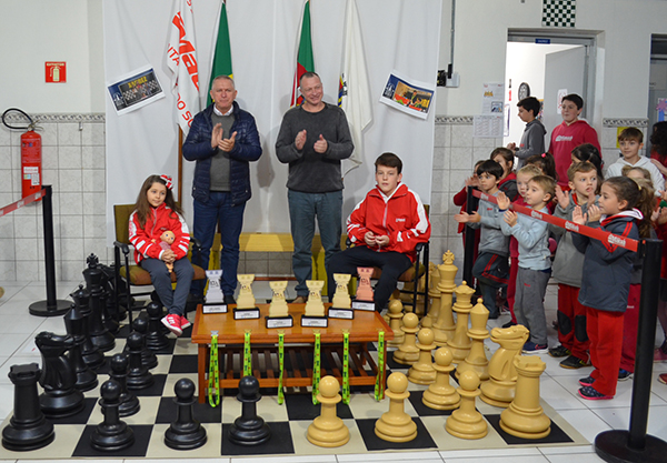 Colégio Mauá vence etapa do Campeonato Estadual Escolar de Xadrez